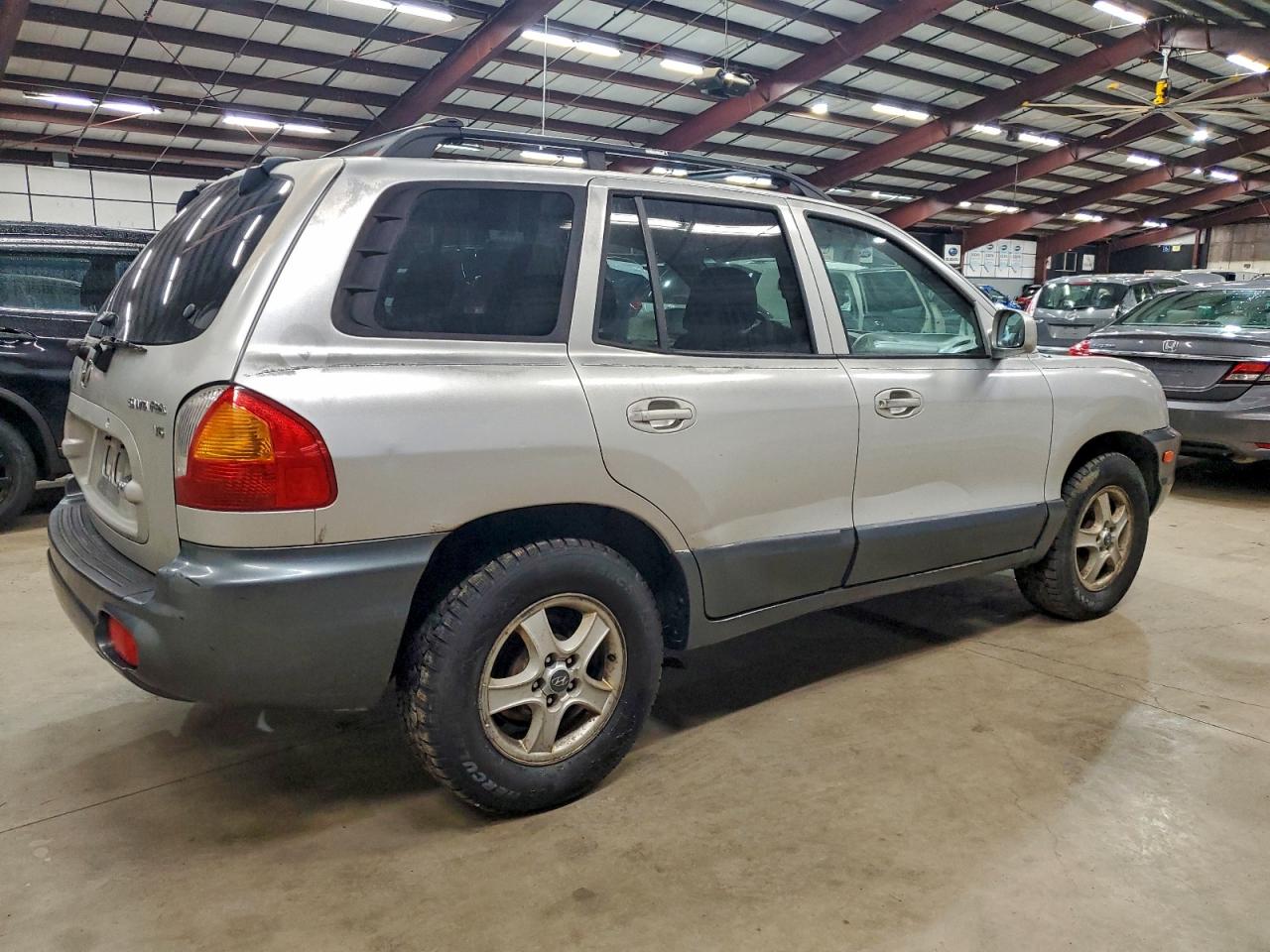 2004 HYUNDAI SANTA FE GLS photo 3