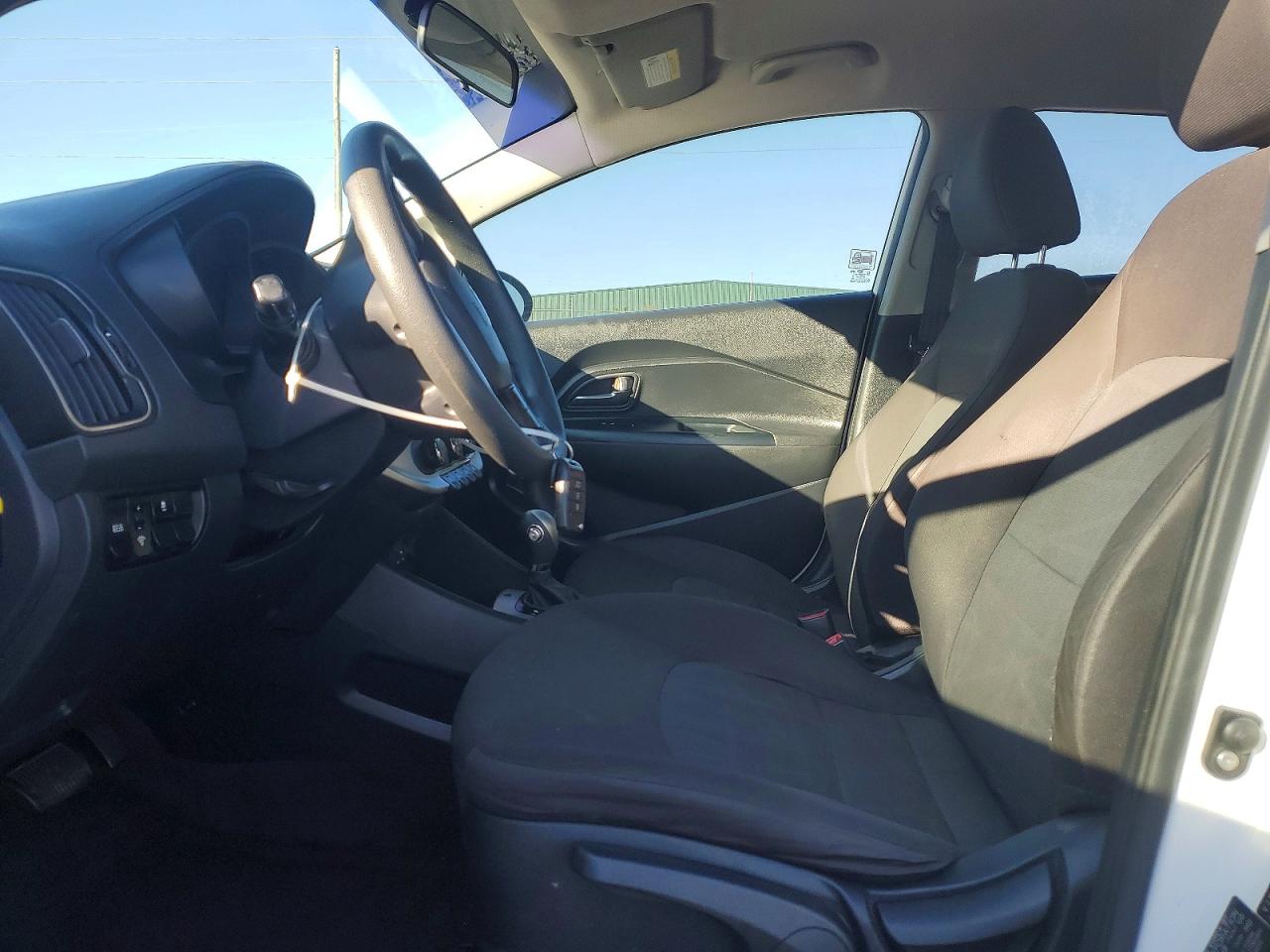 2016 KIA RIO LX photo 7
