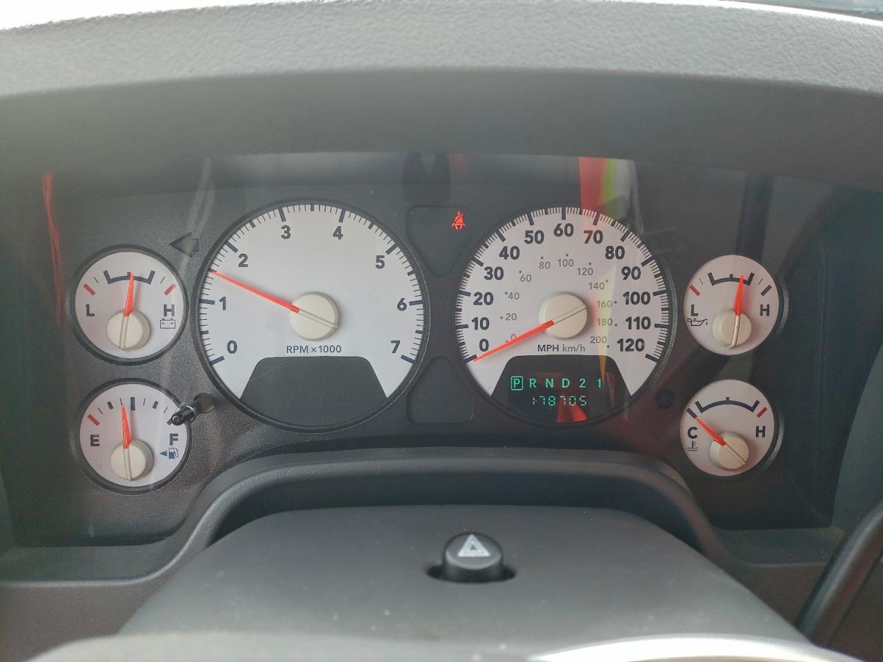 2007 DODGE RAM 1500 ST photo 9