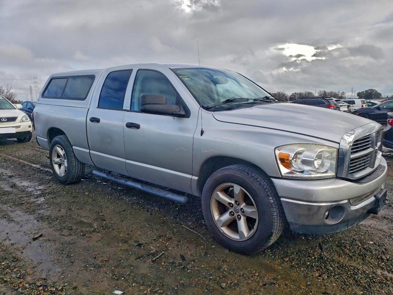 2007 DODGE RAM 1500 ST photo 4
