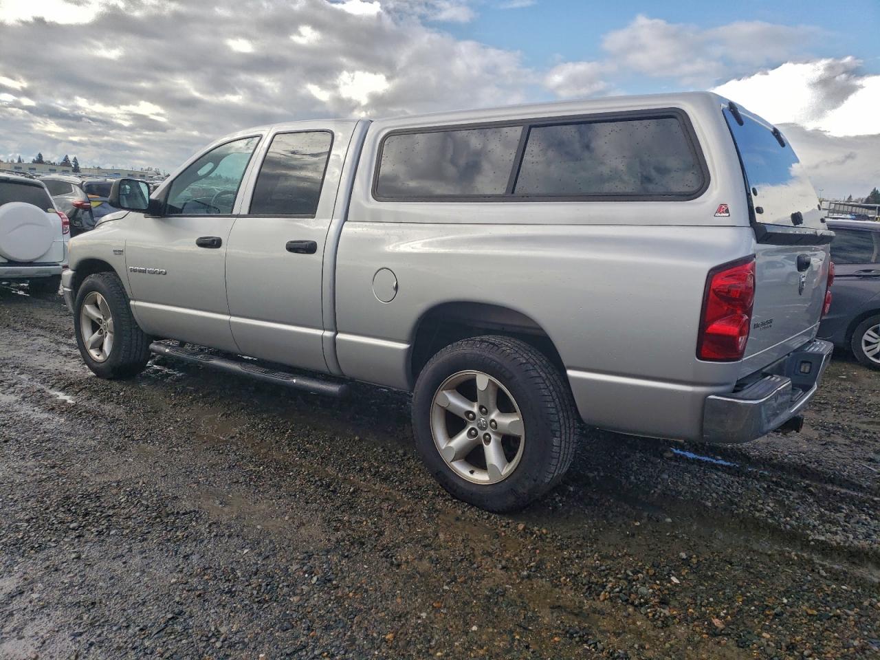 2007 DODGE RAM 1500 ST photo 2