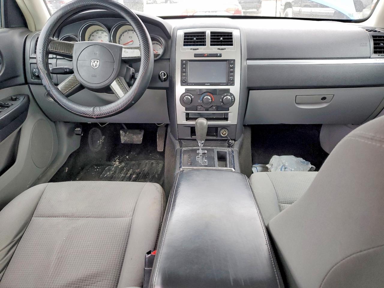 2009 DODGE CHARGER SXT photo 8