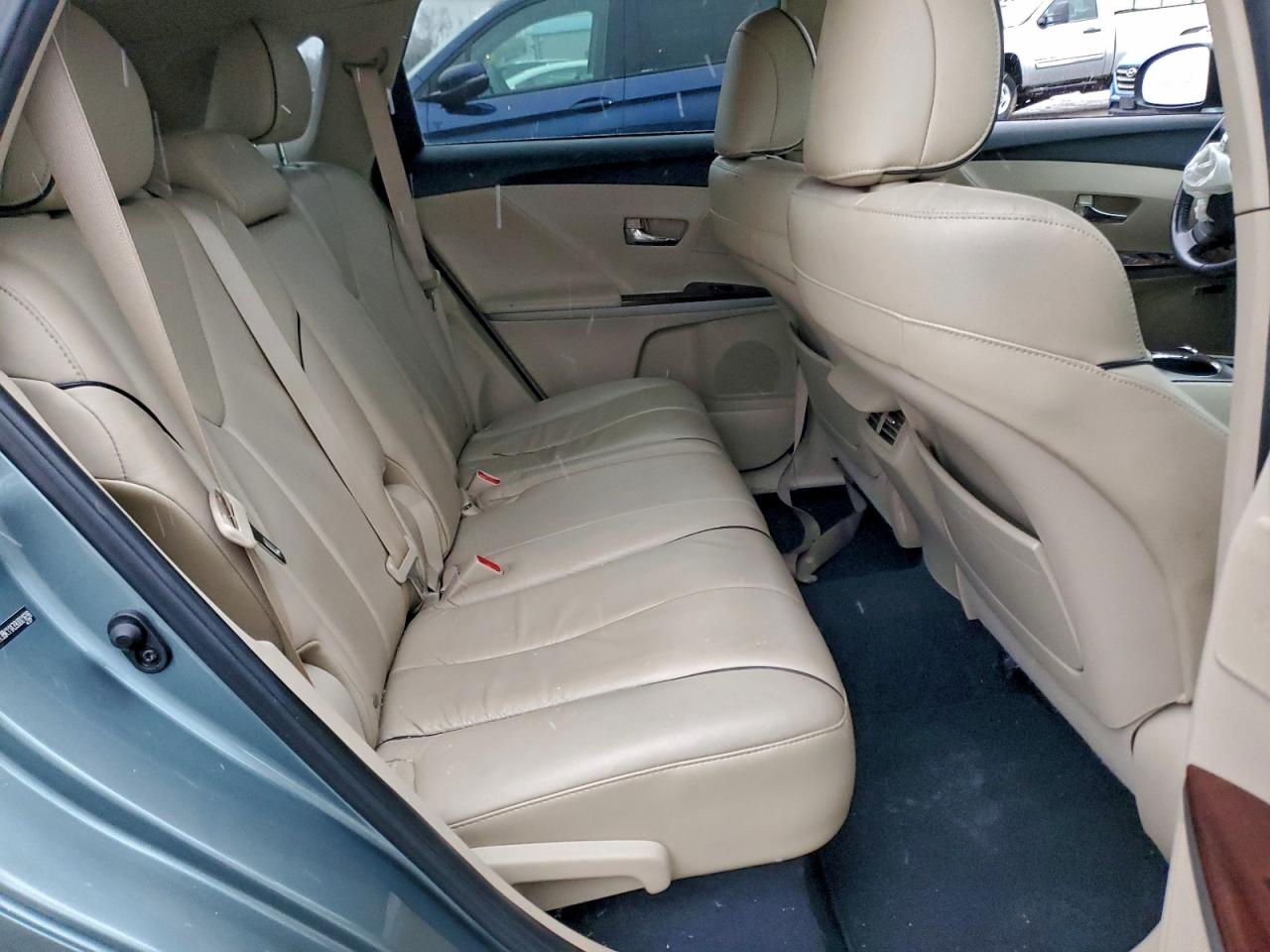 2009 TOYOTA VENZA photo 10