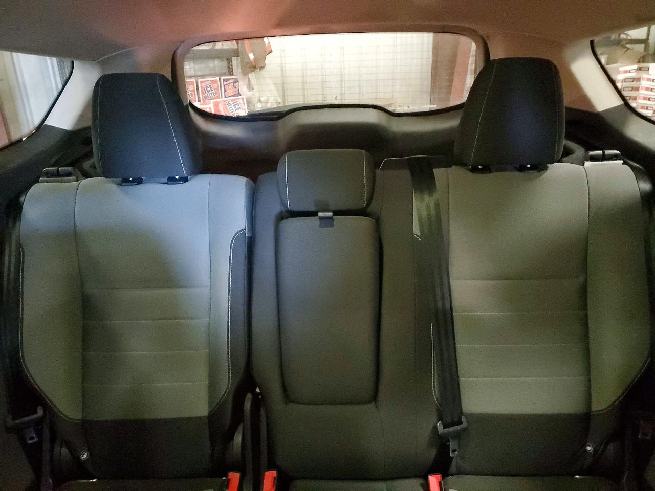 2016 FORD ESCAPE SE photo 10
