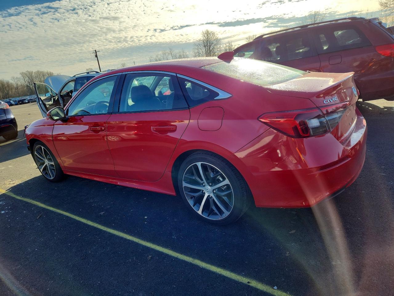 2024 HONDA CIVIC TOURING photo 2