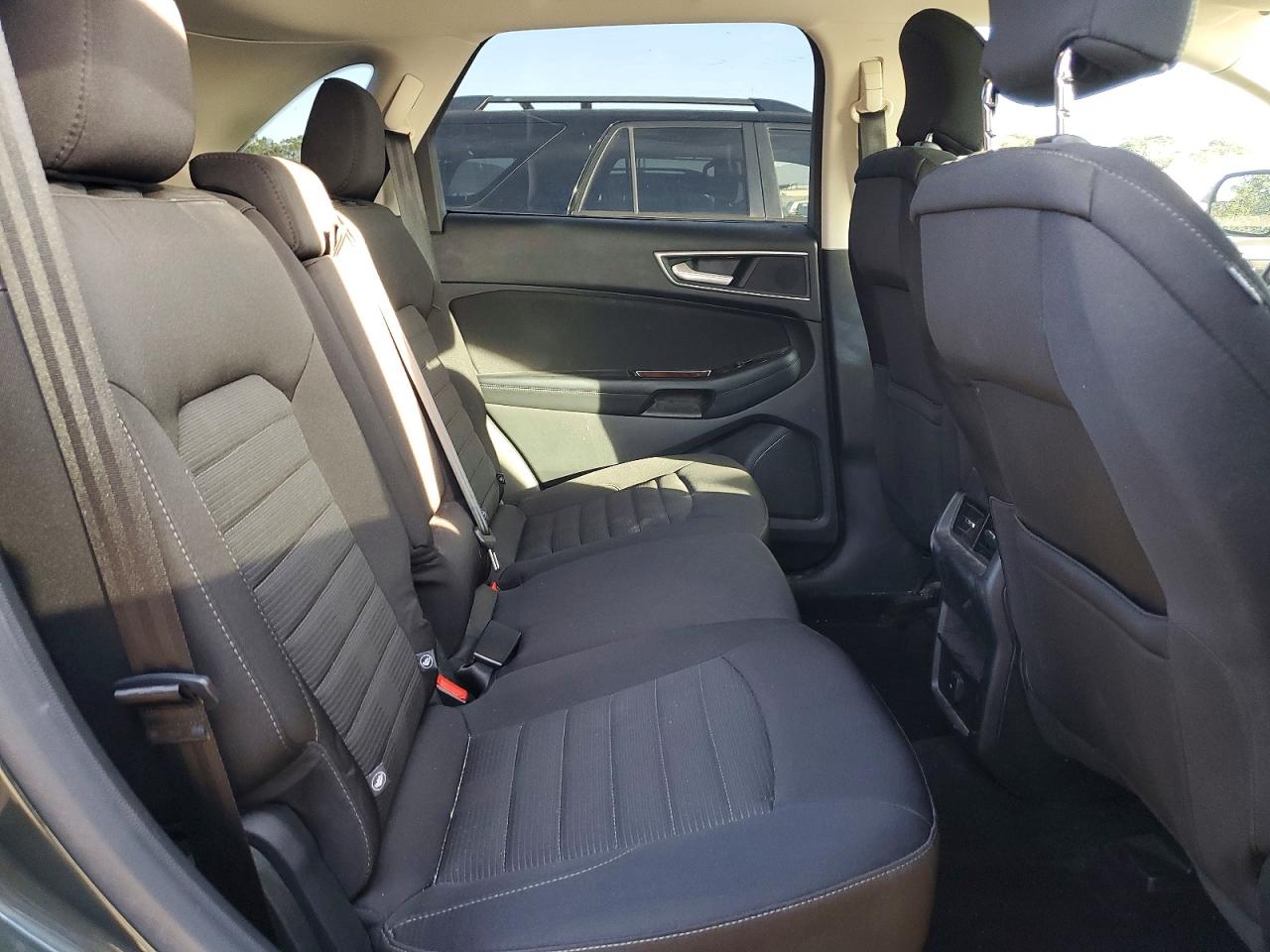 2015 FORD EDGE SEL photo 11