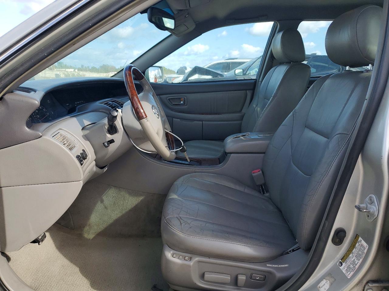 2004 TOYOTA AVALON XL photo 13