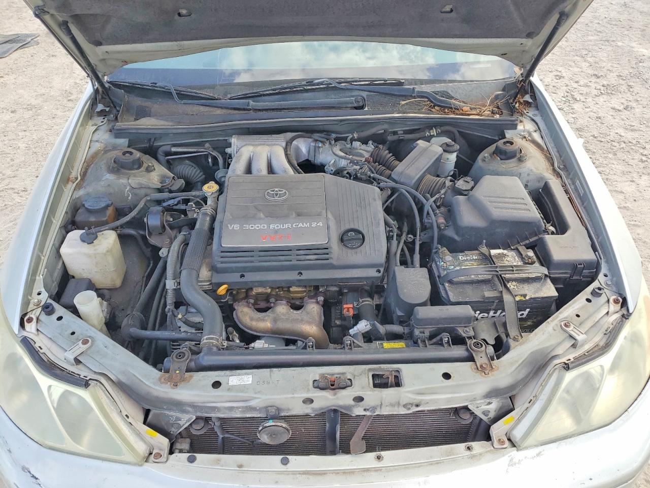 2004 TOYOTA AVALON XL photo 21