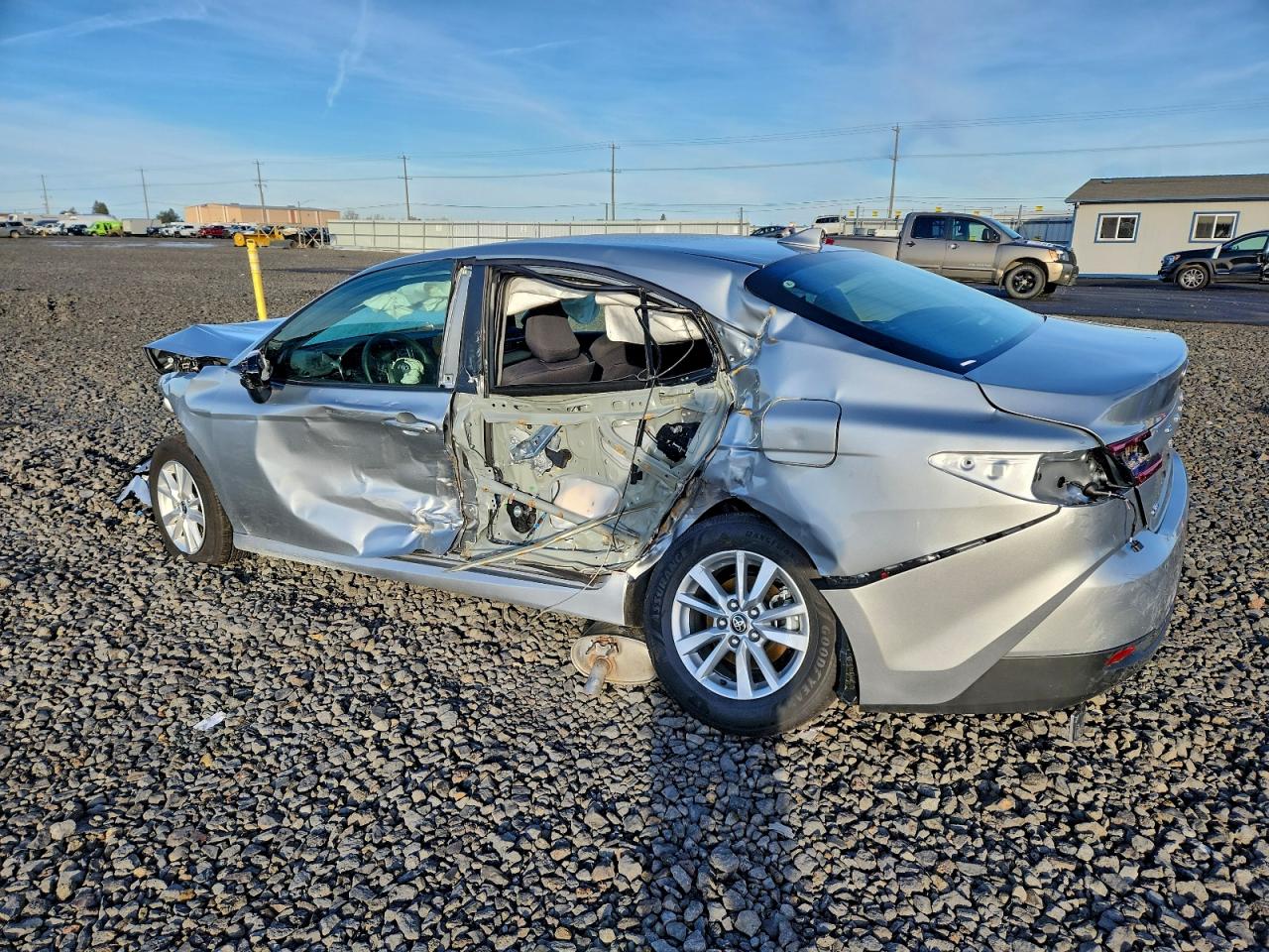 2026 TOYOTA CAMRY XSE photo 4