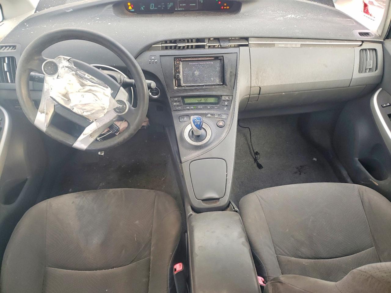 2010 TOYOTA PRIUS photo 8