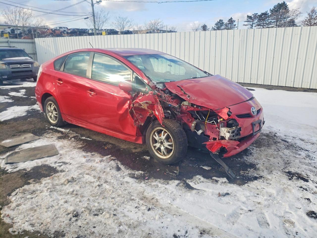 2010 TOYOTA PRIUS photo 4