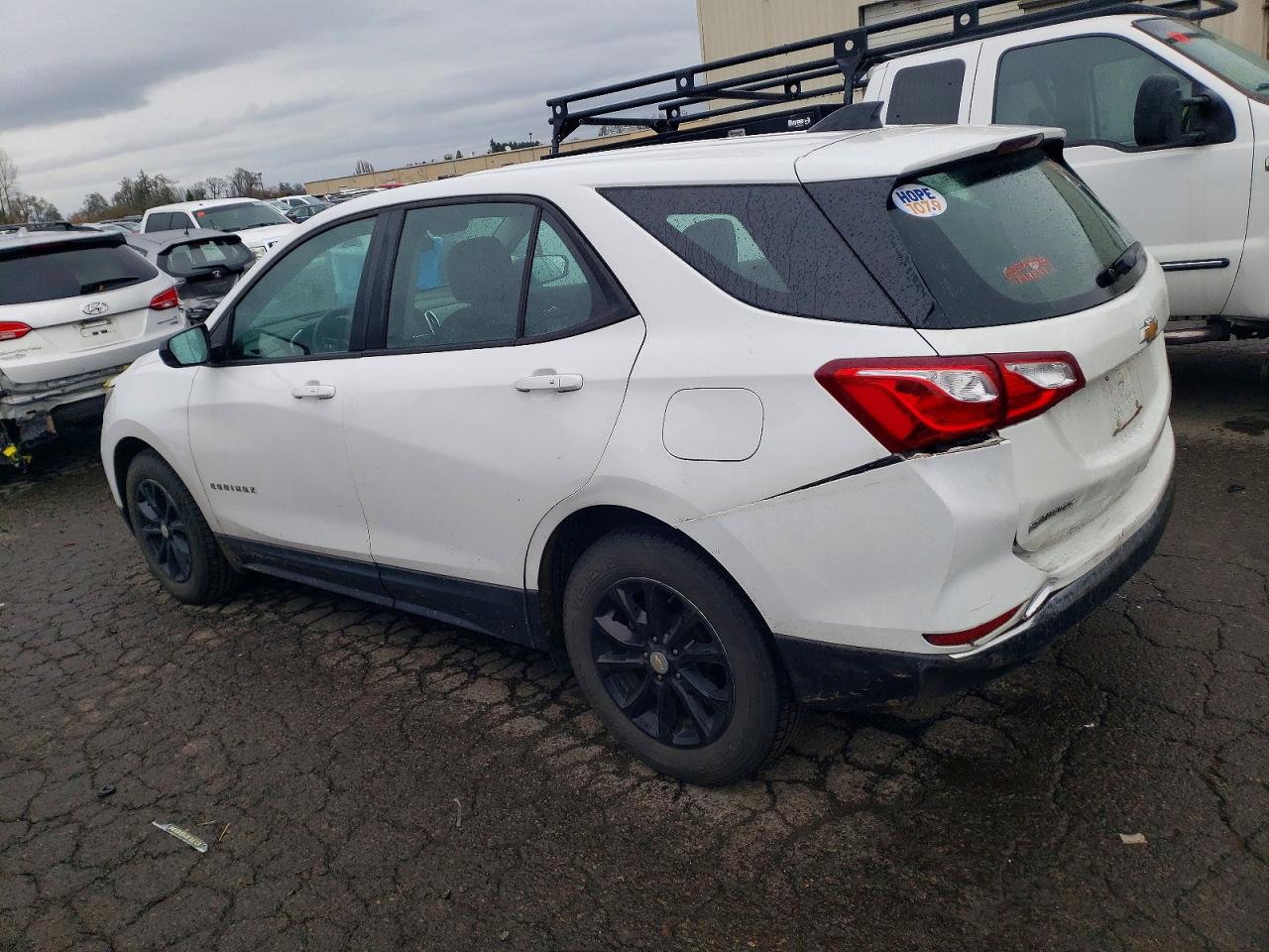 2018 CHEVROLET EQUINOX LS photo 3