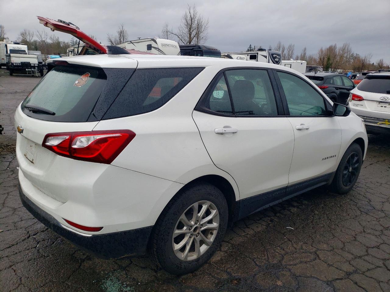 2018 CHEVROLET EQUINOX LS photo 5