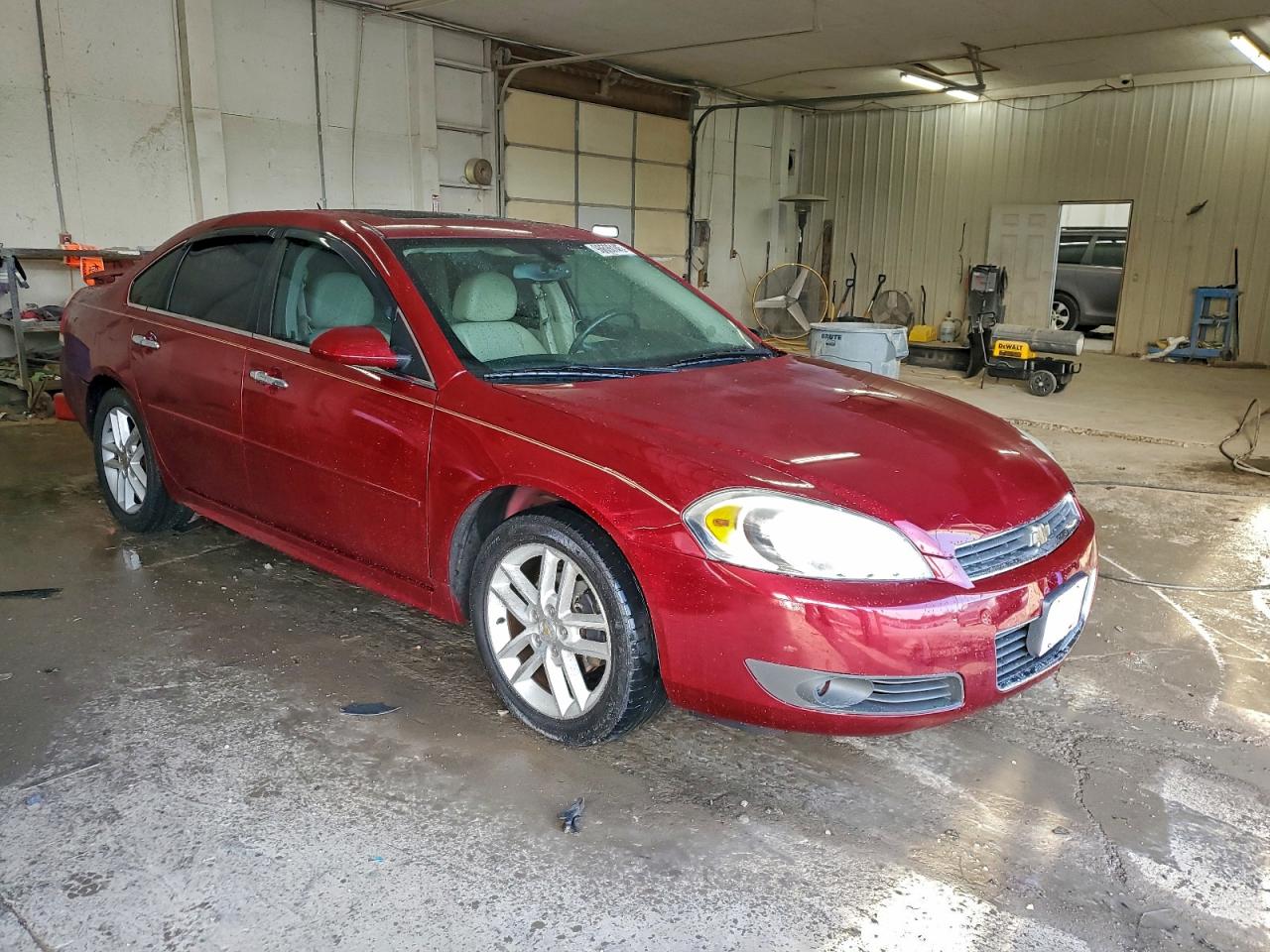 2010 CHEVROLET IMPALA LTZ photo 10