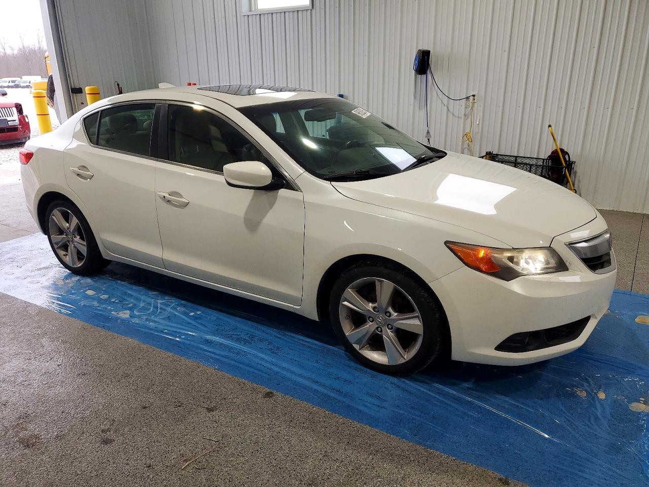 2015 ACURA ILX 20 TECH photo 4