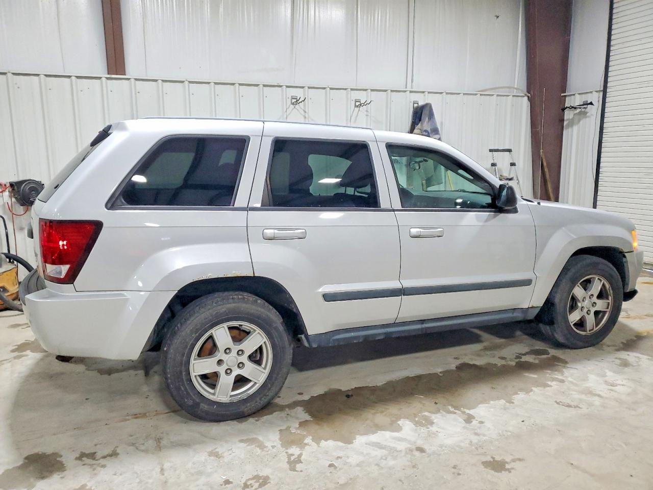 2007 JEEP GRAND CHEROKEE LAREDO photo 3