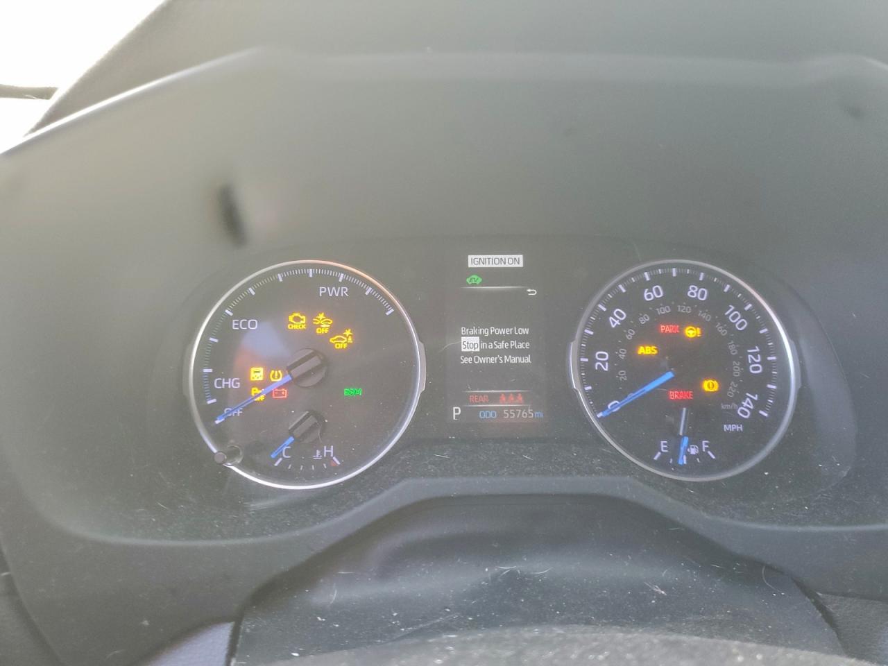 2019 TOYOTA RAV4 XLE photo 9
