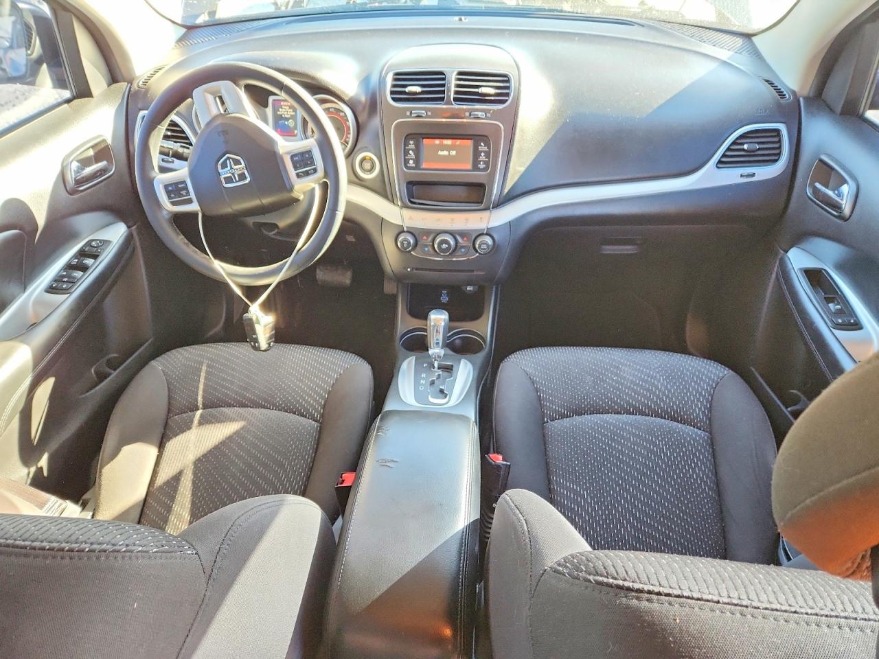 2017 DODGE JOURNEY SE photo 8