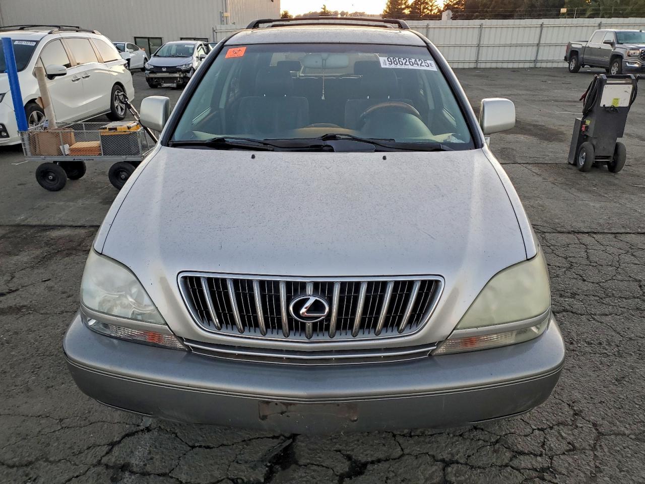 2002 LEXUS RX 300 photo 5