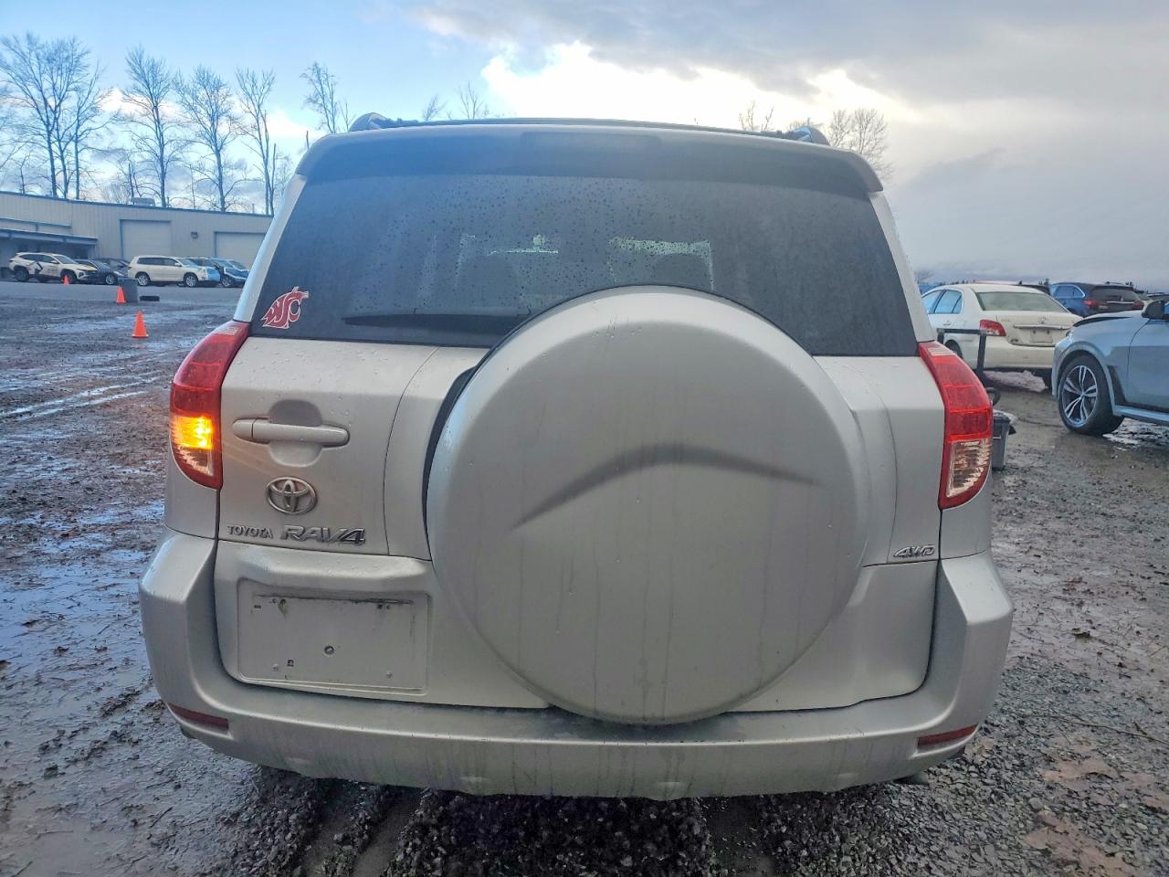 2007 TOYOTA RAV4 photo 6