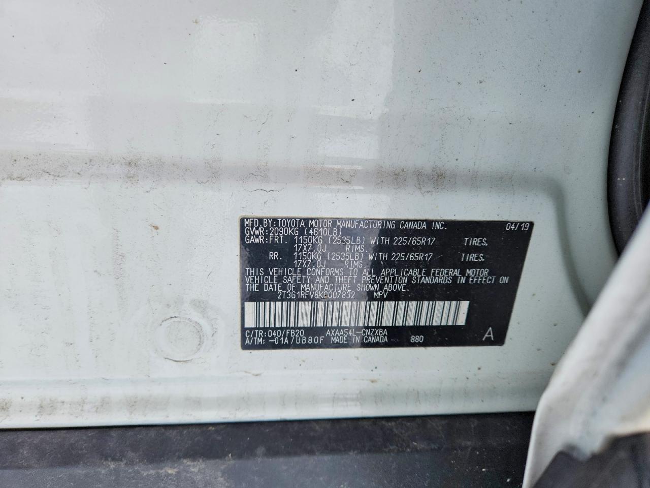 2019 TOYOTA RAV4 LE photo 13