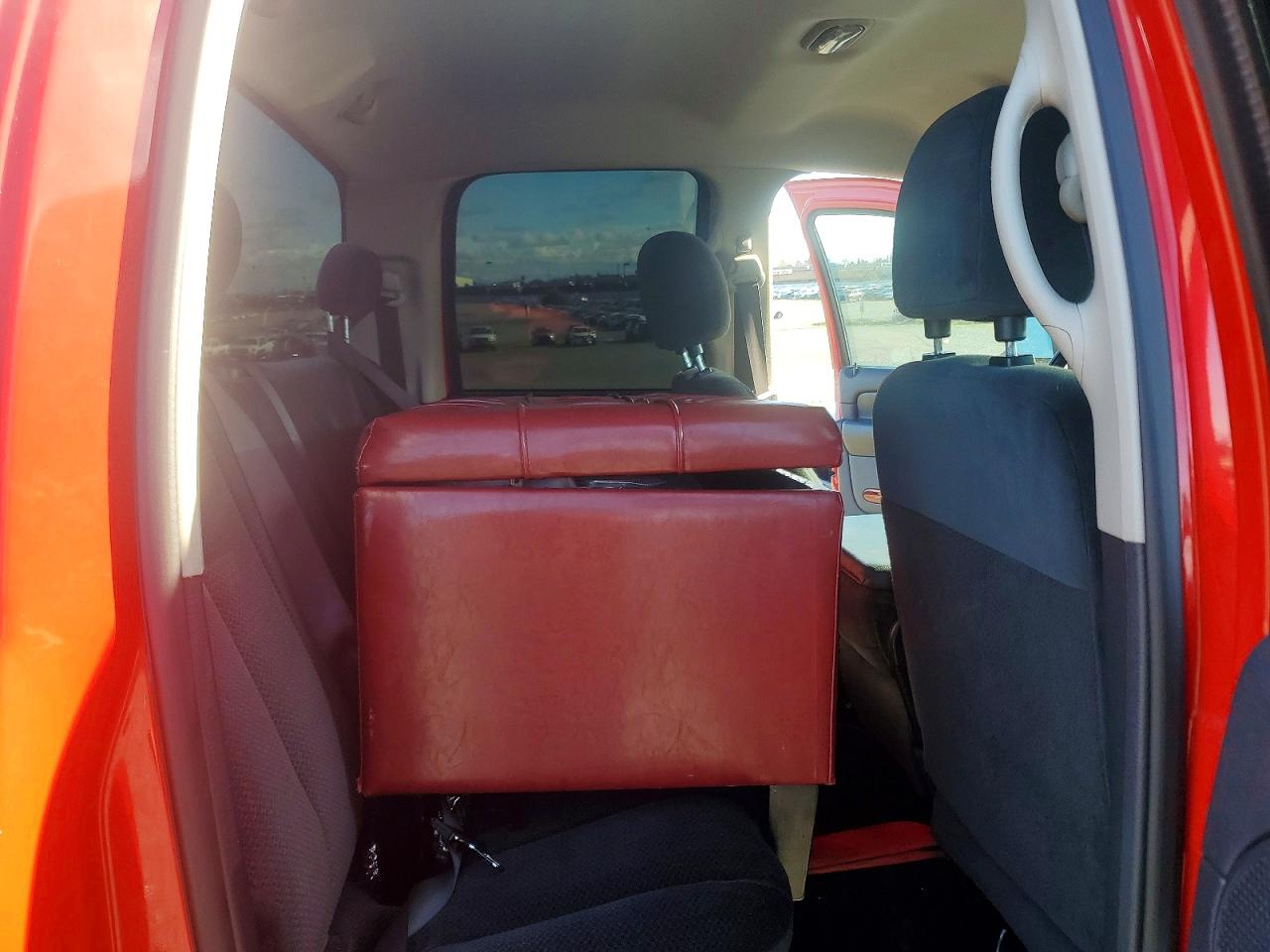 2004 DODGE RAM 1500 ST photo 10