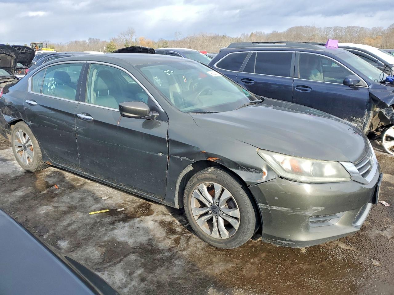 2014 HONDA ACCORD LX photo 4