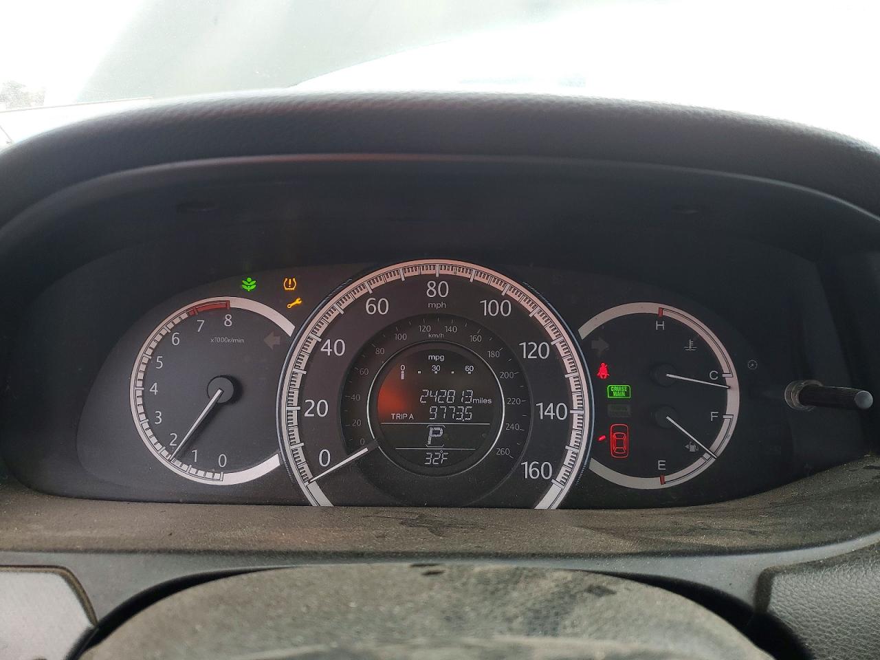 2014 HONDA ACCORD LX photo 9