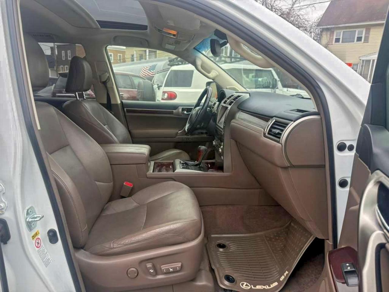 2017 LEXUS GX 460 photo 7