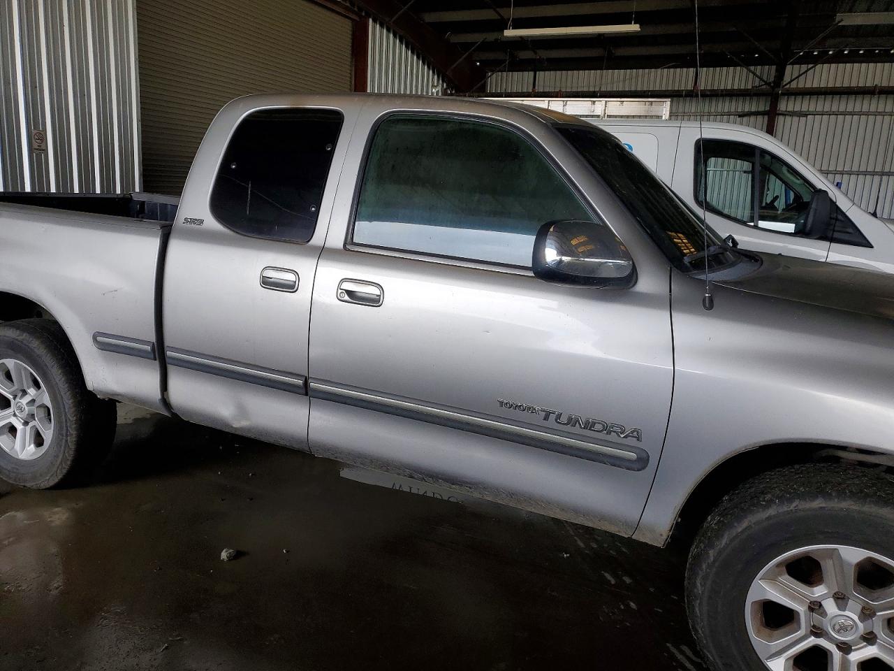 2002 TOYOTA TUNDRA ACCESS CAB photo 10