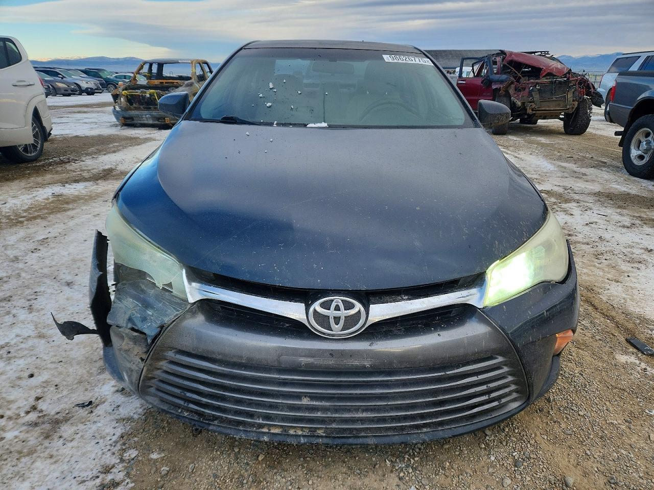 2016 TOYOTA CAMRY LE photo 5