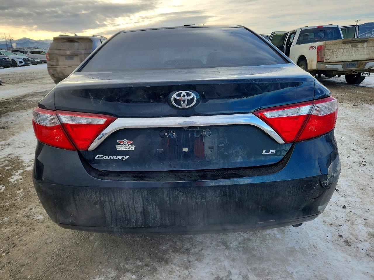 2016 TOYOTA CAMRY LE photo 6