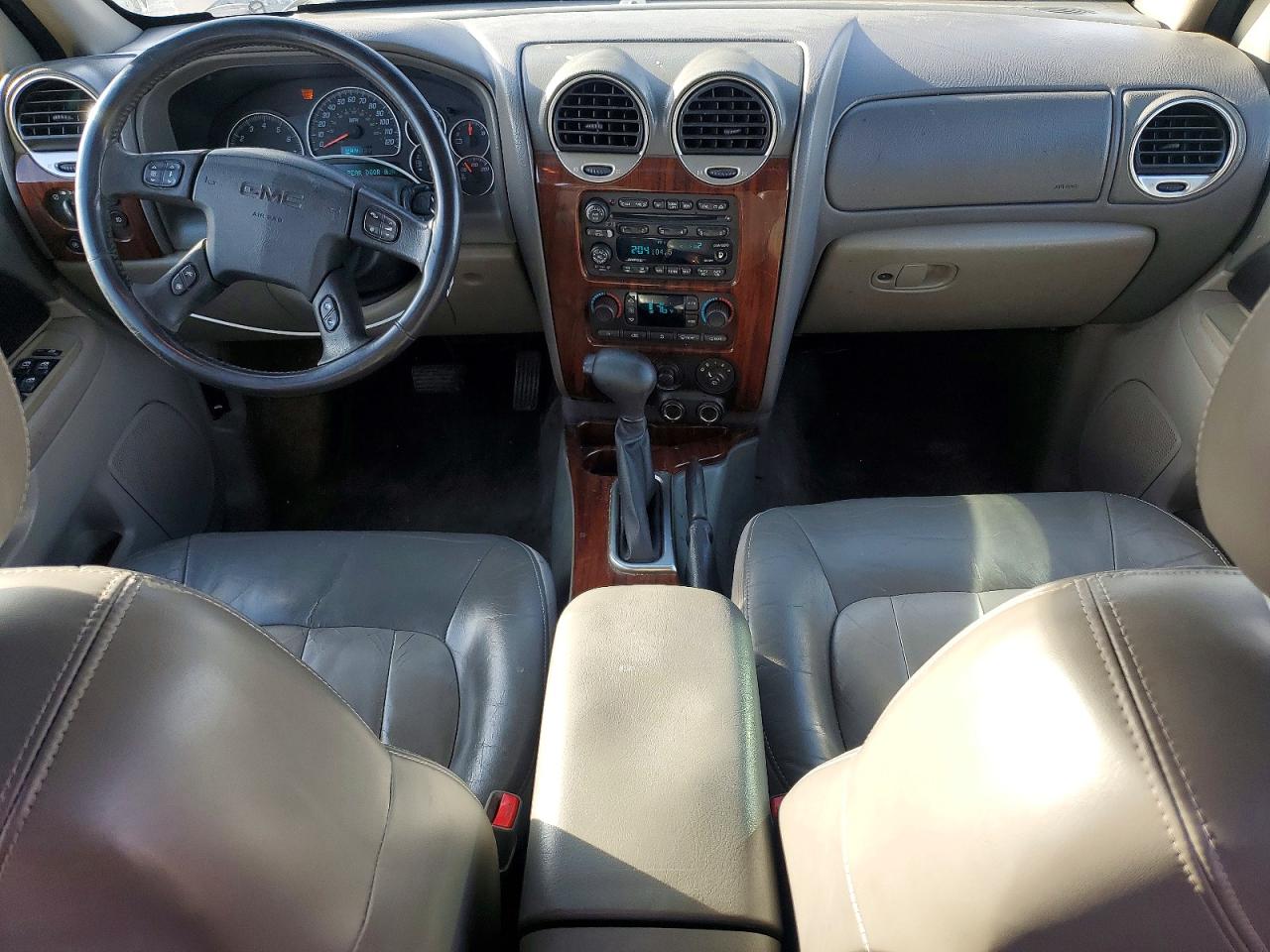 2003 GMC ENVOY photo 8