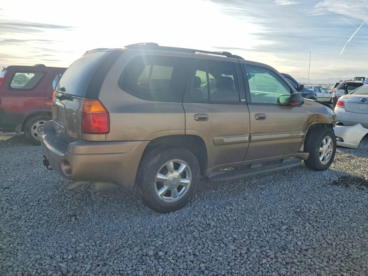2003 GMC ENVOY photo 3