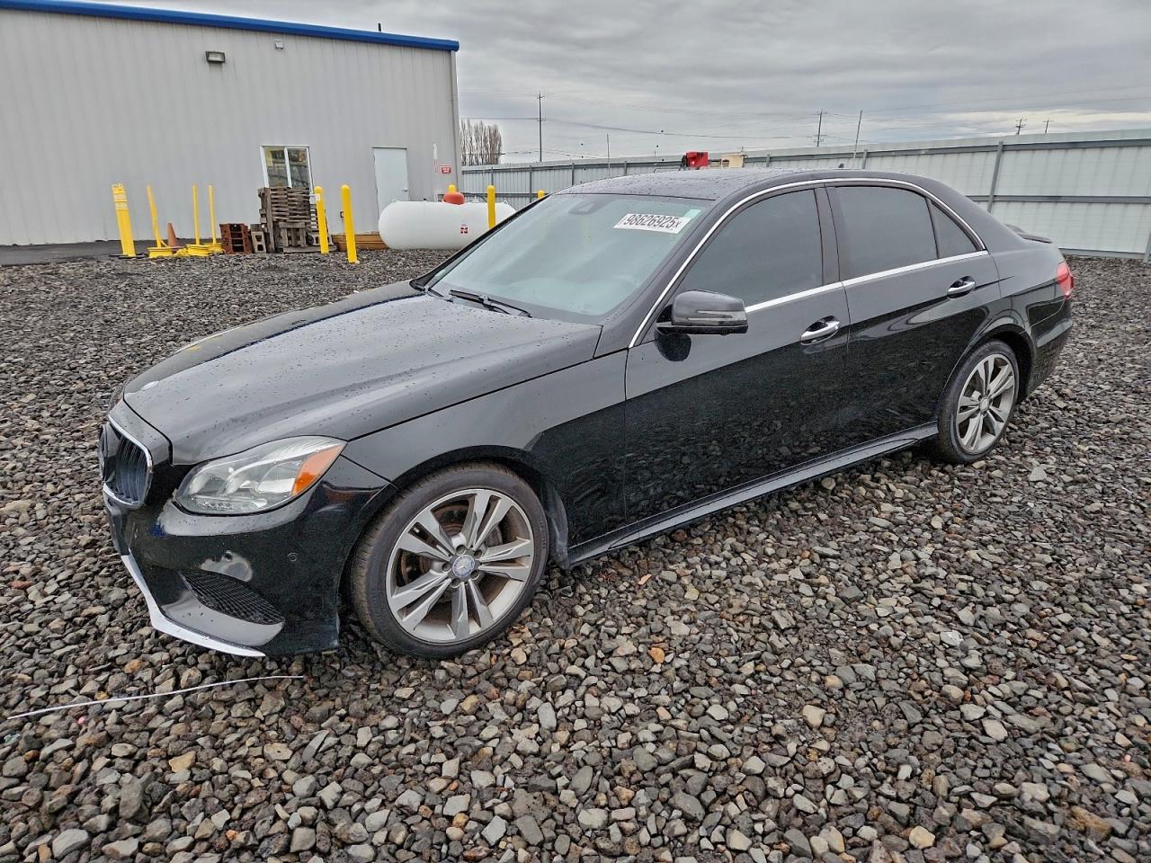 2016 MERCEDES-BENZ E