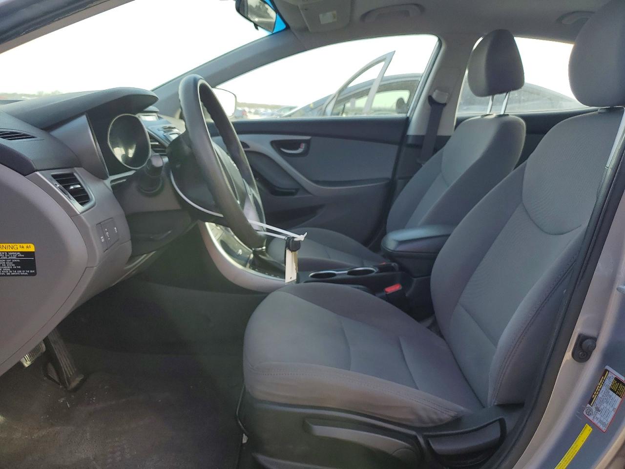 2015 HYUNDAI ELANTRA SE photo 7