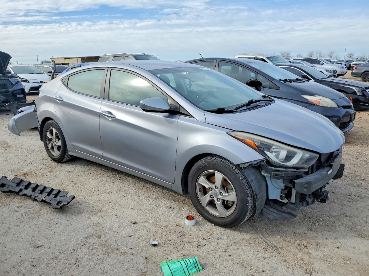 2015 HYUNDAI ELANTRA SE photo 4