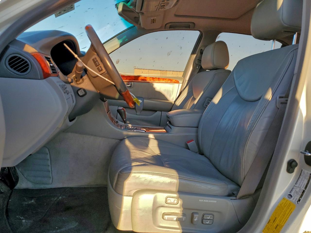2005 LEXUS LS 430 photo 7