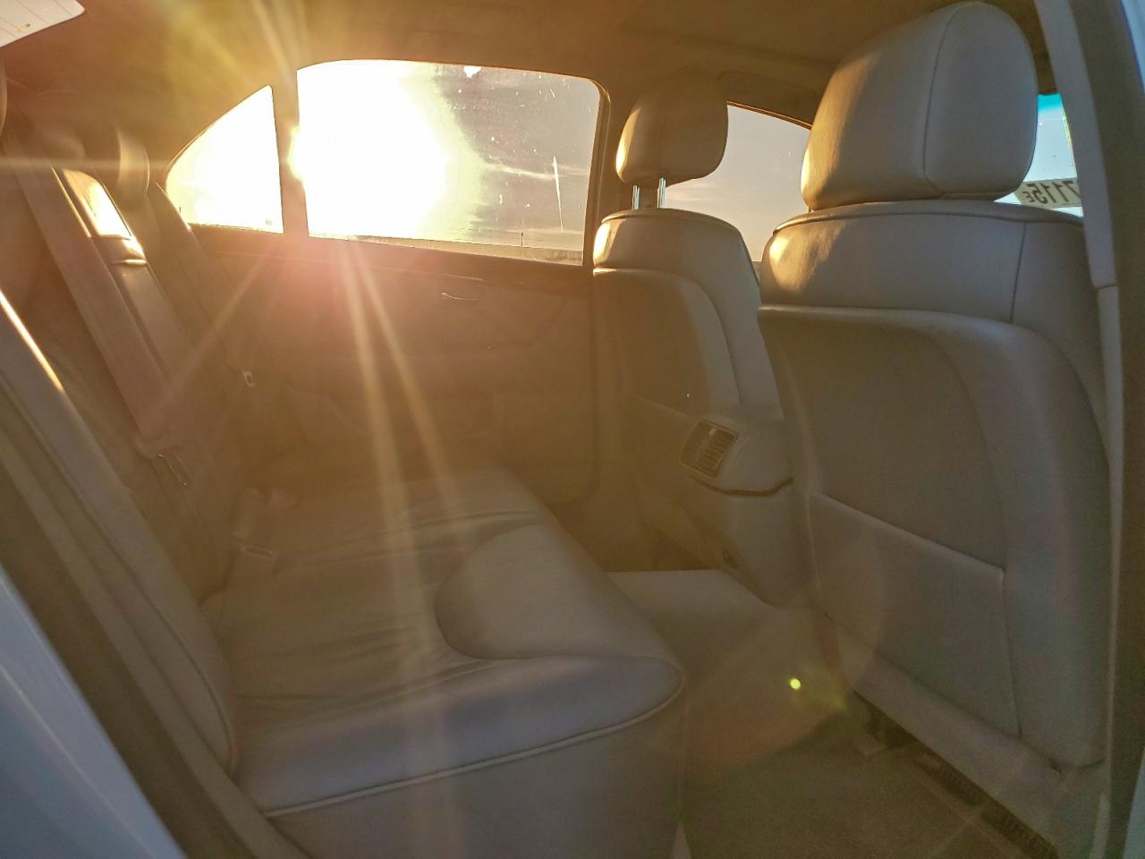 2005 LEXUS LS 430 photo 10