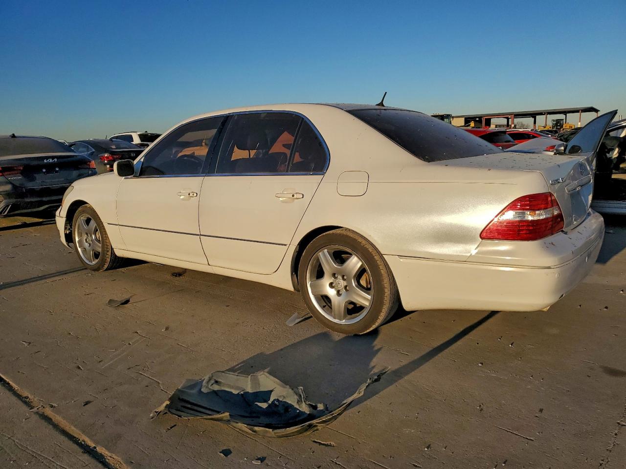 2005 LEXUS LS 430 photo 2
