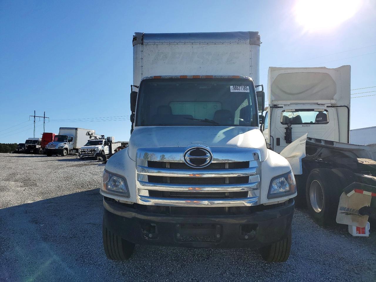 2019 HINO 268A BOX TRUCK photo 5