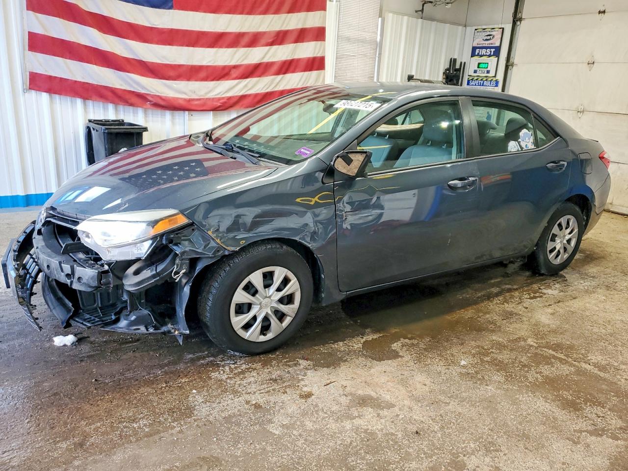 2015 TOYOTA COROLLA