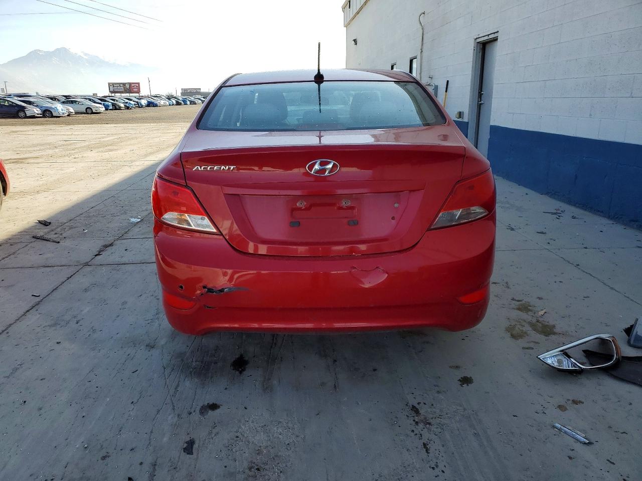 2017 HYUNDAI ACCENT SE photo 6