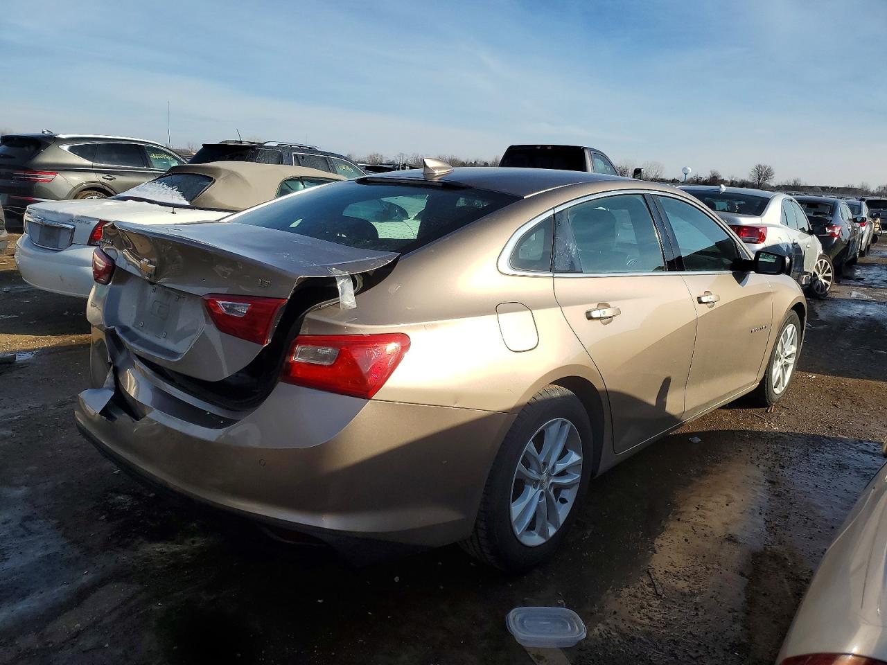2018 CHEVROLET MALIBU LT photo 5