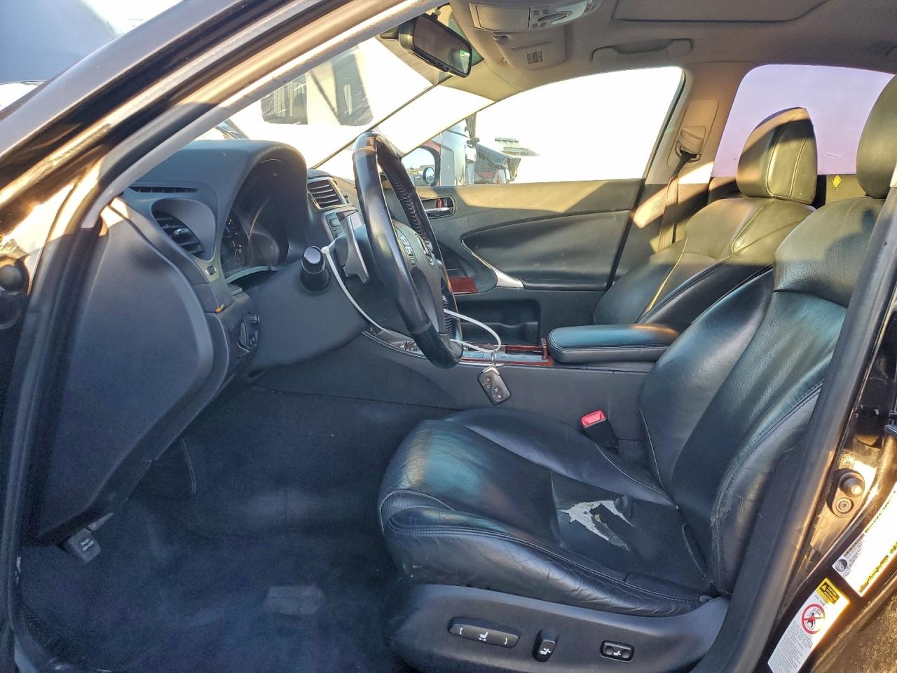 2008 LEXUS IS 250 photo 7