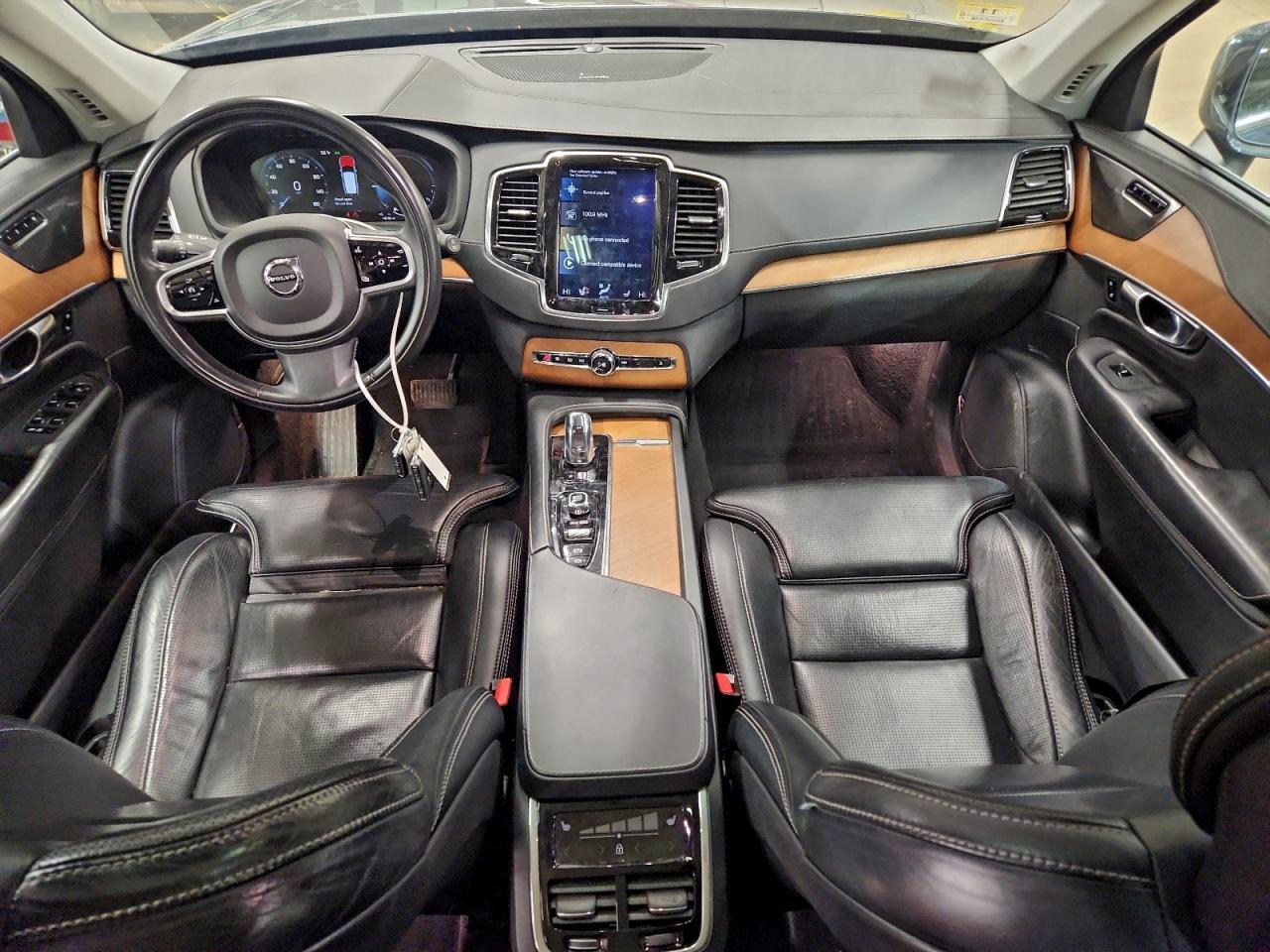2019 VOLVO XC90 T8 INSCRIPTION photo 8