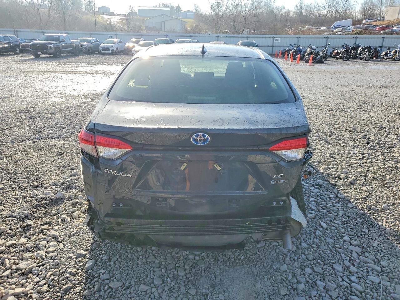 2025 TOYOTA COROLLA LE photo 6