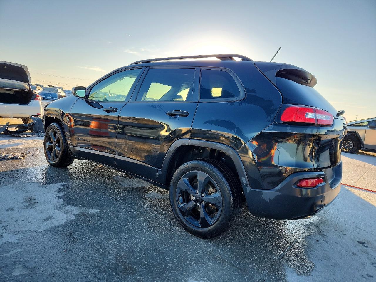 2016 JEEP CHEROKEE SPORT photo 2