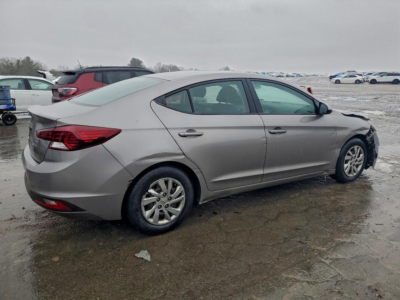 2020 HYUNDAI ELANTRA SE photo 3