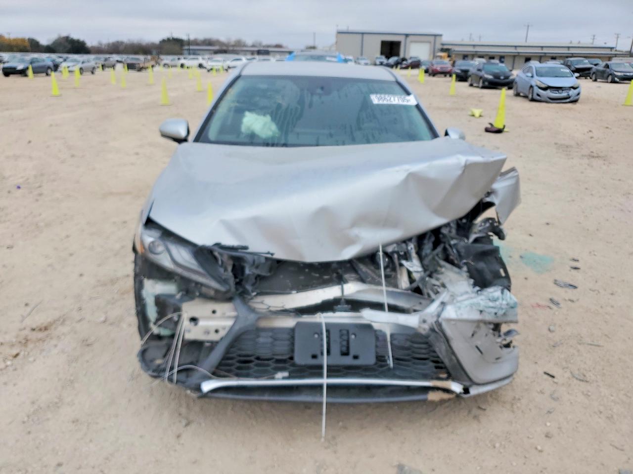 2022 TOYOTA CAMRY XSE photo 5